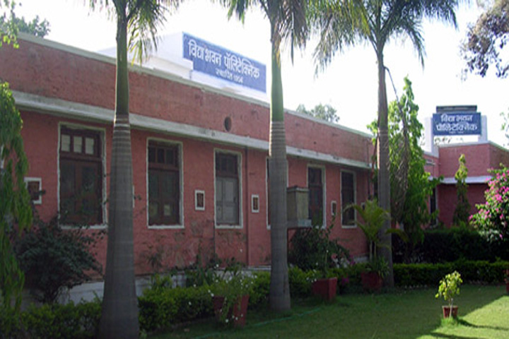 https://cache.careers360.mobi/media/colleges/social-media/media-gallery/12237/2021/9/21/Campus View of Vidya Bhawan Polytechnic College Udaipur_Campus-View.jpg